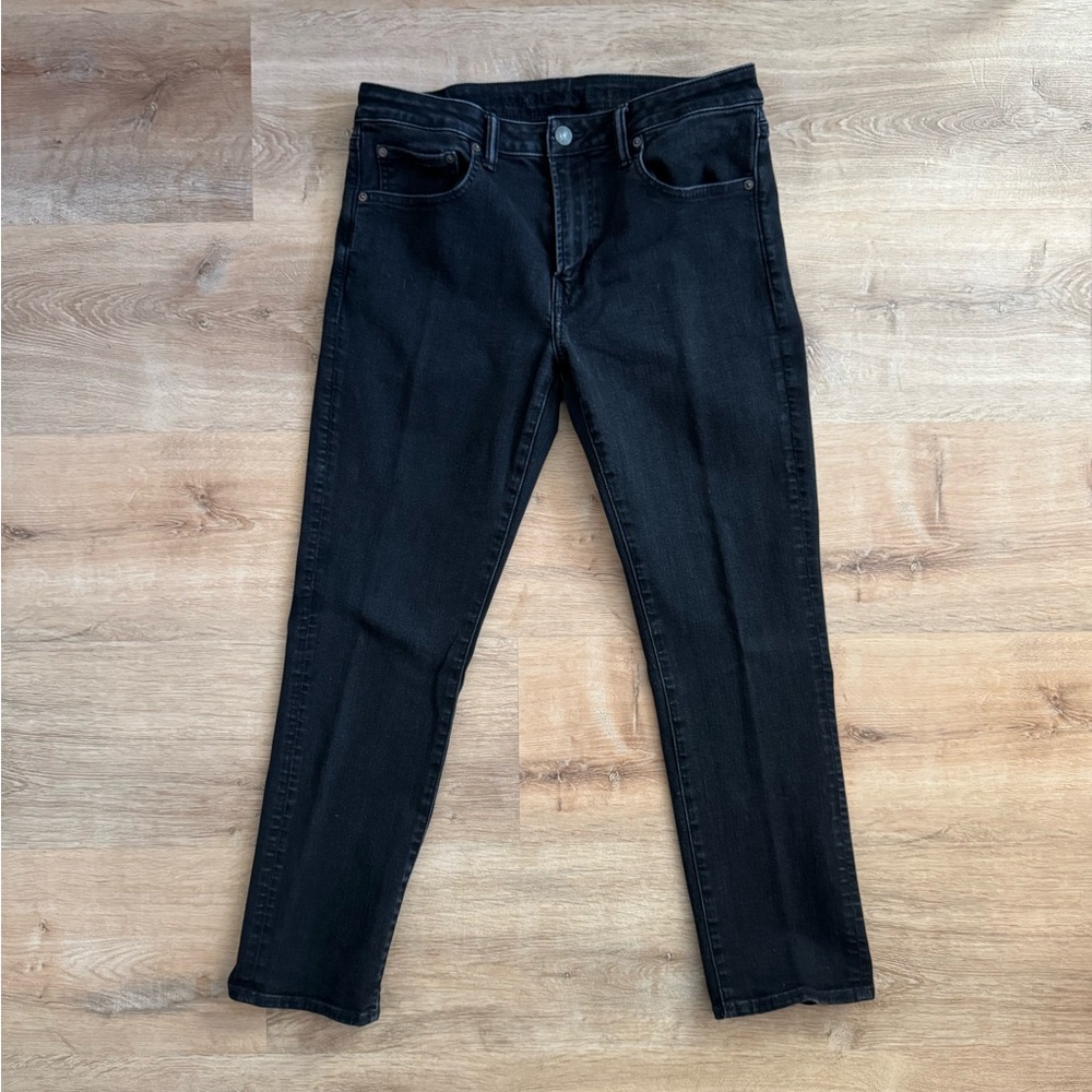 American Eagle Airflex Slim Straight Jeans